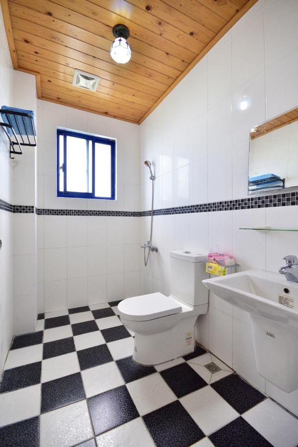 Qing Feng Diving B&B Lục Đảo Ngoại thất bức ảnh